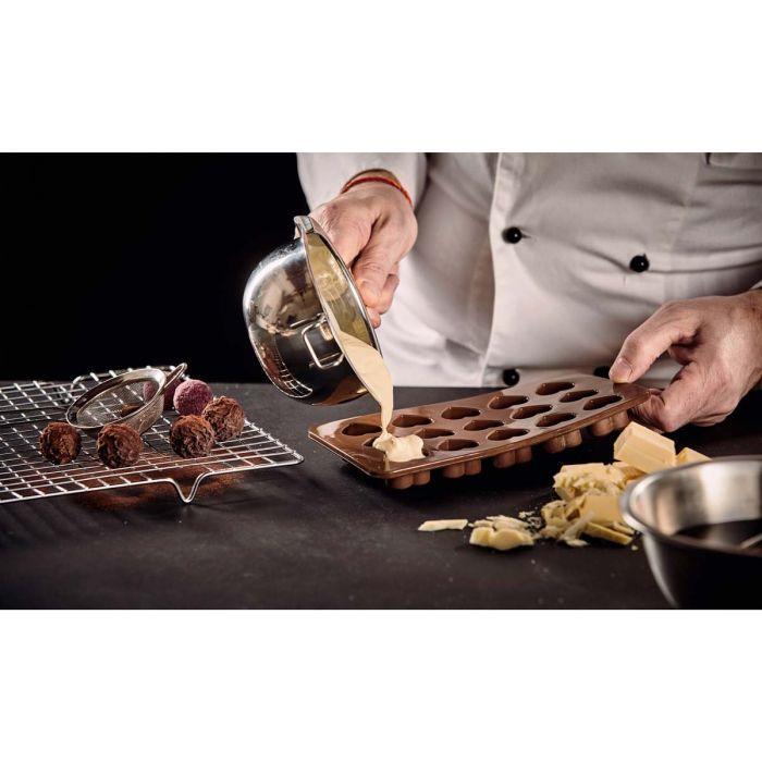 Baking Chocolate Melting Pot with Pour Spouts, 2.5-Cup