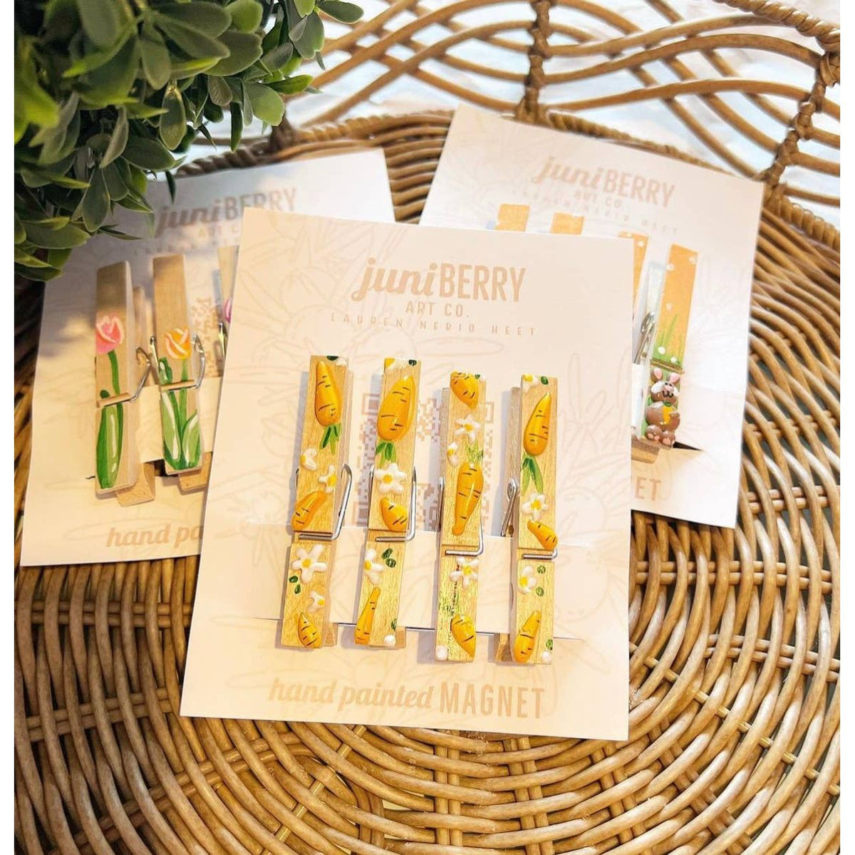 Carrots + Daisies - Magnetic Hand Painted Clothespin set 
