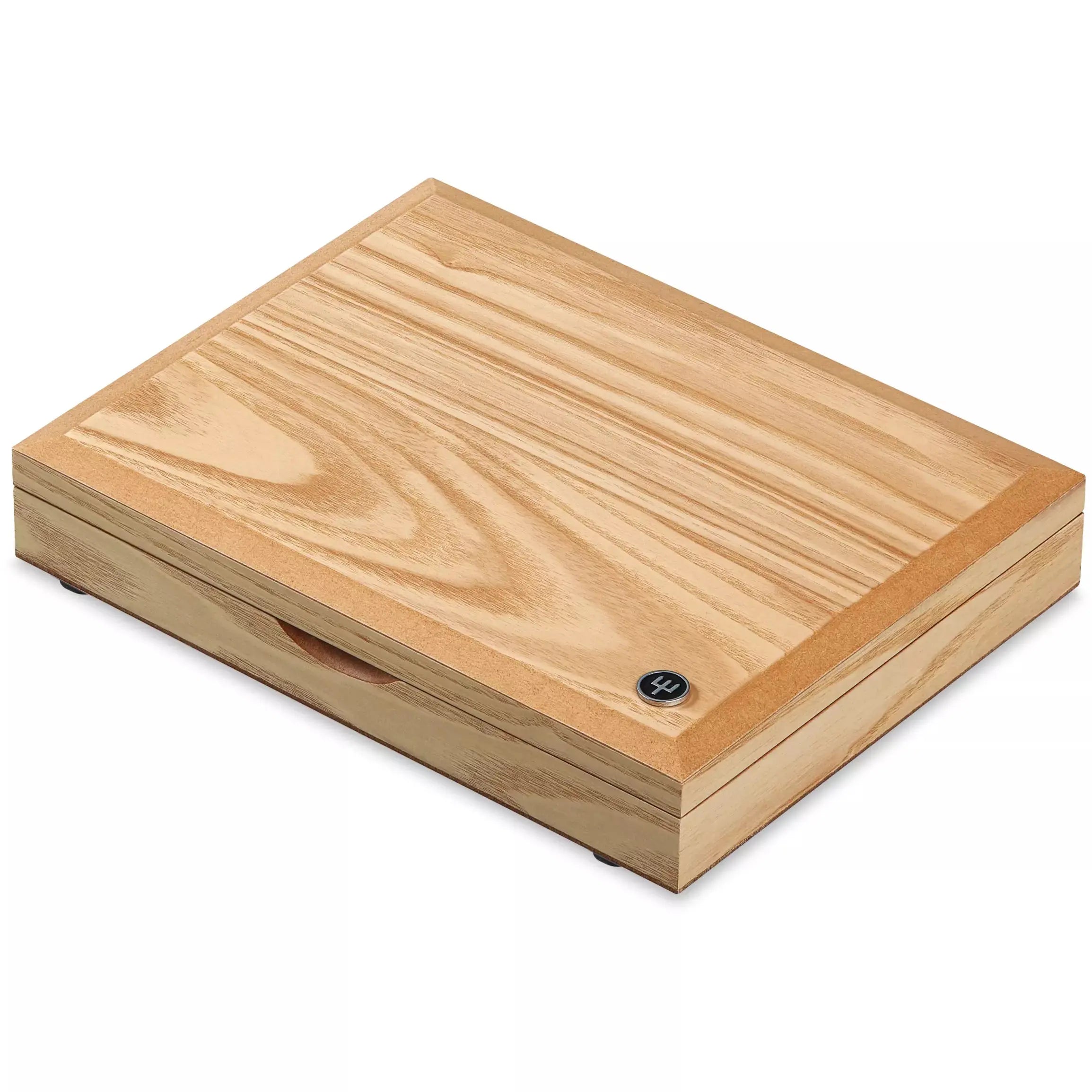 8-Piece Stainless Mignon Steak Knife Set in Olivewood Chest