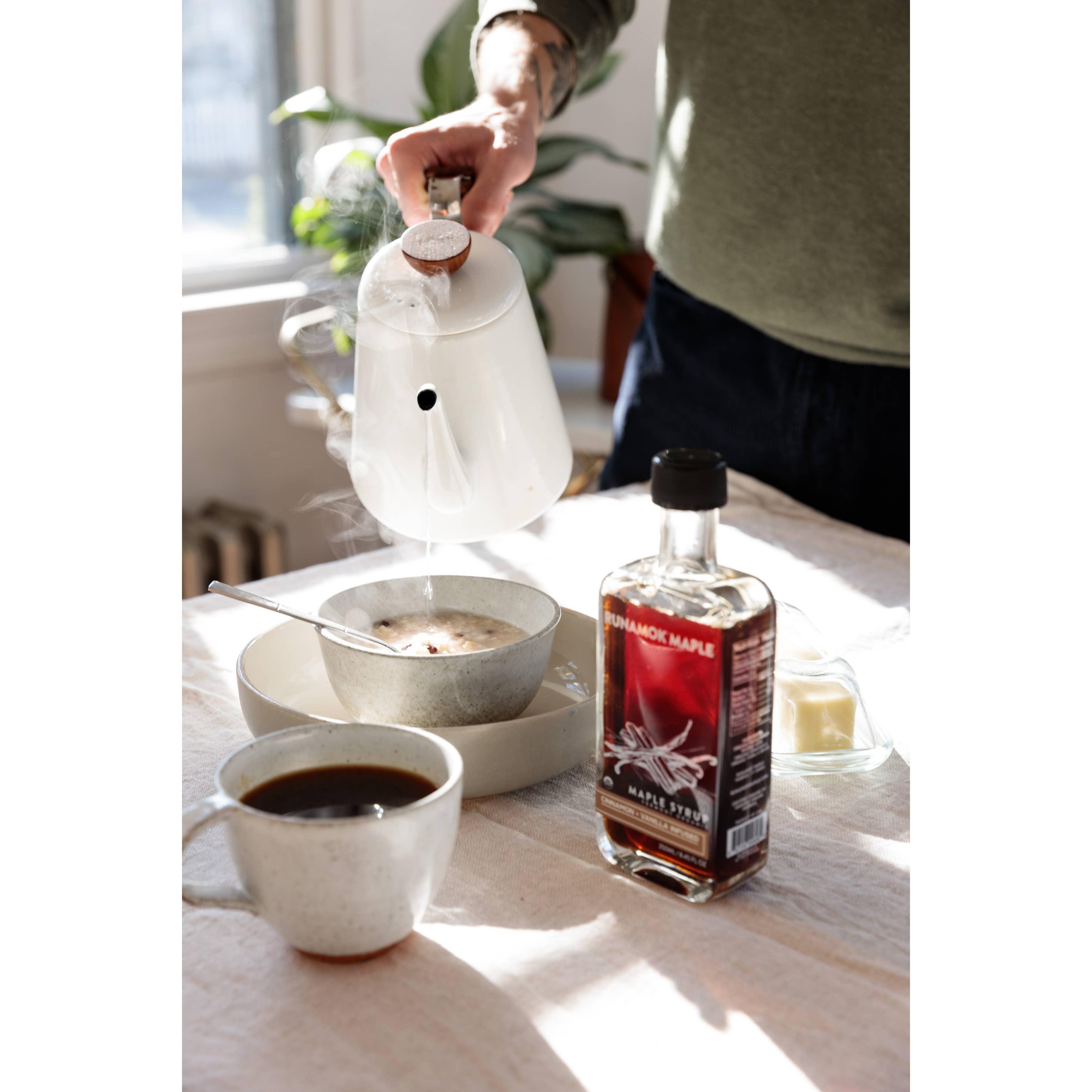 Cinnamon + Vanilla Infused Maple Syrup 250ml